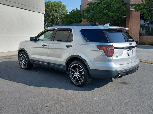 Used 2016 Ford Explorer Sport AWD/4WD image 6