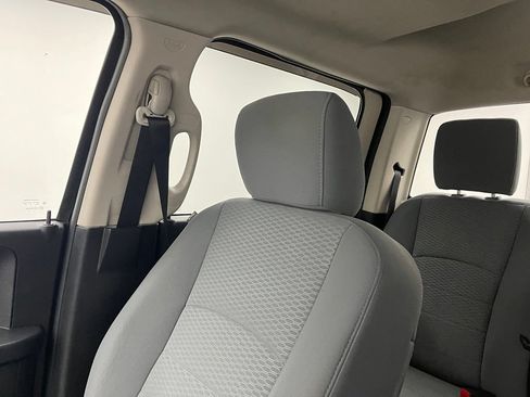Used 2013 RAM 1500 Express AWD/4WD image 36