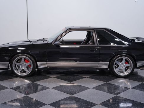 Used 1987 Ford Mustang GT image 2