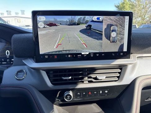 New 2026 Ford Explorer ST-Line AWD/4WD image 19