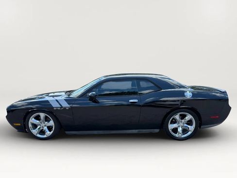 Used 2012 Dodge Challenger R/T RWD image 6