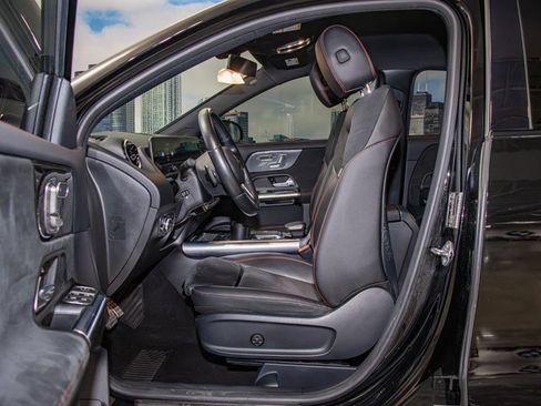 Certified 2021 Mercedes-Benz GLA 250 4MATIC image 20