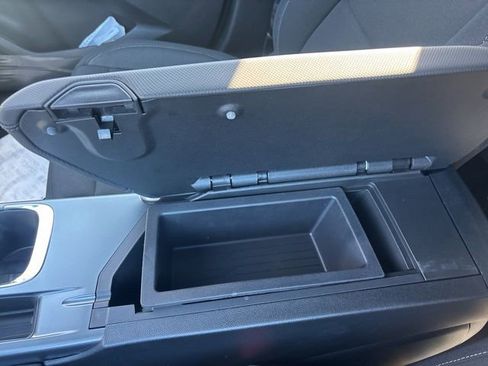 New 2026 Chevrolet Equinox EV LT w/ Comfort Package image 18