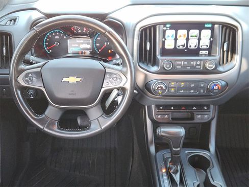 Used 2018 Chevrolet Colorado Z71 image 23