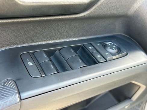 New 2026 Toyota Tacoma SR5 RWD image 8