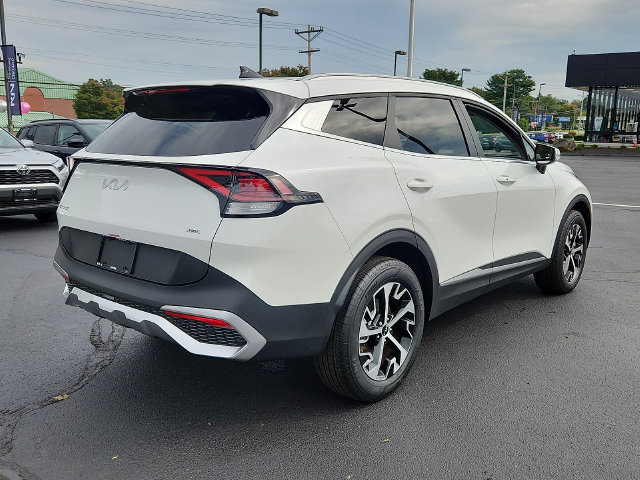 Used 2025 Kia Sportage EX AWD/4WD image 6