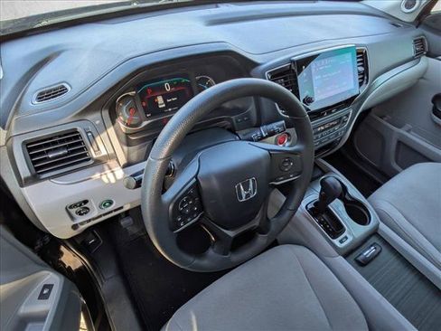 Used 2019 Honda Pilot EX image 10