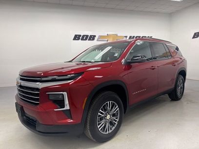 Used 2026 Chevrolet Traverse LT