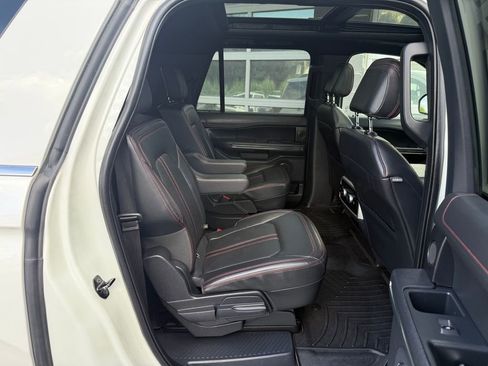 Used 2022 Ford Expedition Max Limited AWD/4WD image 25