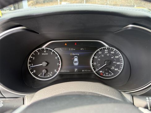 Used 2016 Nissan Maxima SR image 17