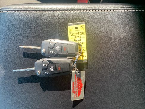 Used 2018 Ford F150 XLT w/ Equipment Group 302A Luxury image 22