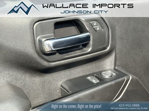 Used 2020 GMC Sierra 2500 4x4 Regular Cab w/ Convenience Package image 31