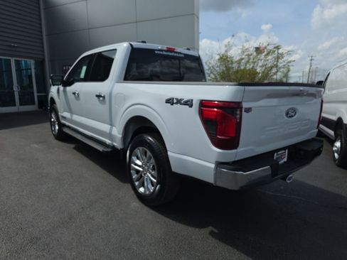 New 2026 Ford F150 XLT w/ Equipment Group 302A MID AWD/4WD image 16