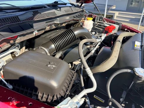 Used 2019 RAM 1500 Warlock AWD/4WD image 38