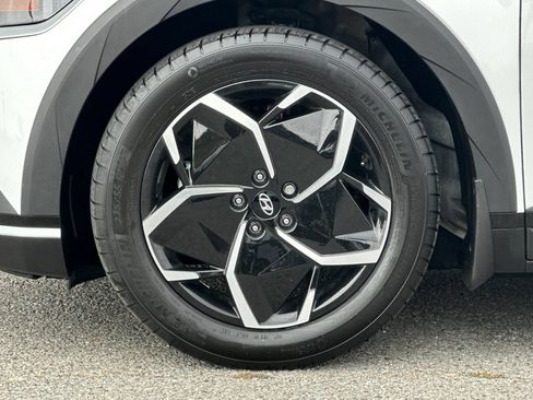Certified 2024 Hyundai Ioniq 5 SEL RWD image 32