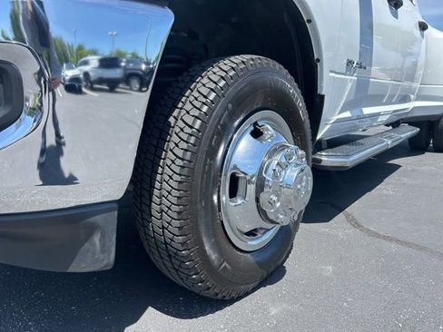 Used 2024 RAM 3500 Big Horn AWD/4WD image 13