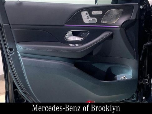 Used 2025 Mercedes-Benz GLE 350 4MATIC image 23