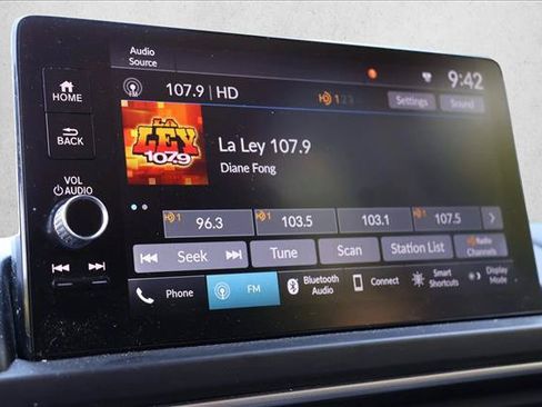 Used 2023 Honda Pilot EX-L image 14