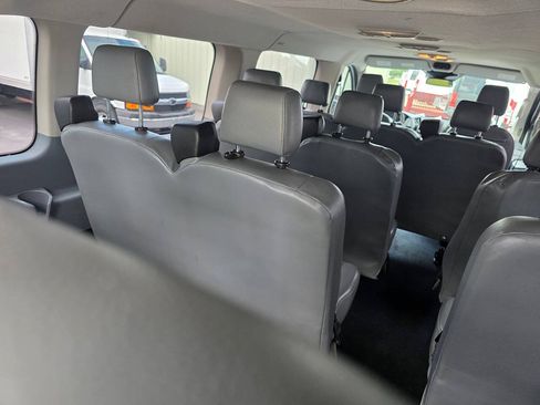 Used 2019 Ford Transit 350 XL RWD image 21