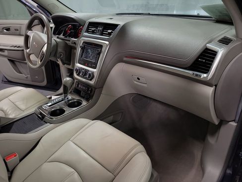 Used 2017 GMC Acadia Limited SLT image 28