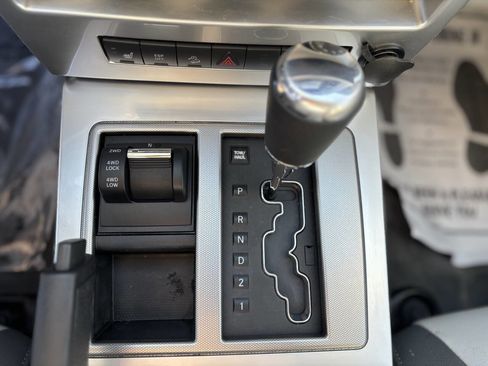 Used 2008 Jeep Liberty Limited w/ Premium Group II image 31