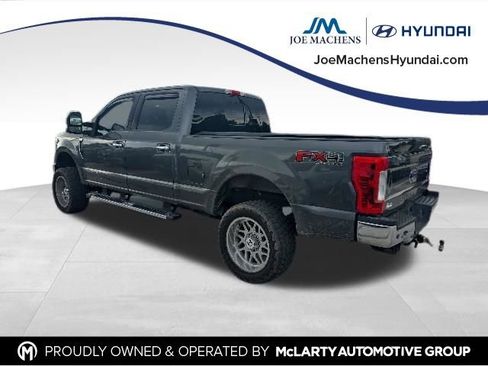 Used 2019 Ford F250 Lariat w/ Chrome Package AWD/4WD image 3