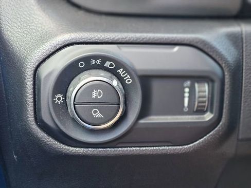 Used 2023 Jeep Gladiator Sport S image 20