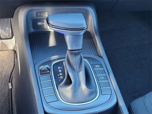 Used 2026 Hyundai Kona SE image 24