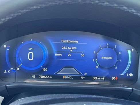 Used 2021 Ford Escape SEL w/ Technology Package FWD image 22