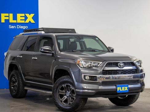 Used 2014 Toyota 4Runner Limited image 7
