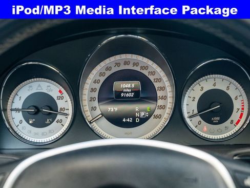 Used 2015 Mercedes-Benz GLK 350 4MATIC image 4
