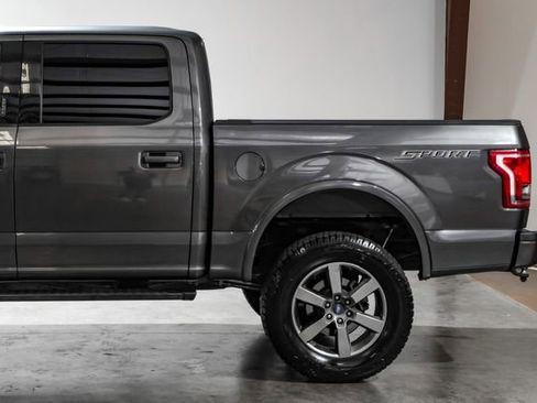 Used 2017 Ford F150 XLT w/ Equipment Group 302A Luxury RWD image 18