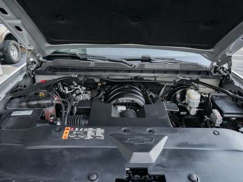 Used 2018 Chevrolet Silverado 1500 LT w/ All Star Edition AWD/4WD image 29