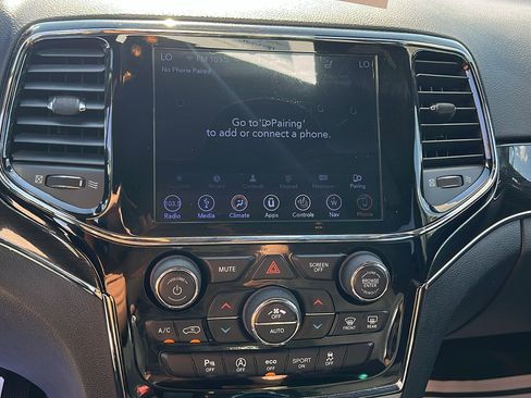 Used 2019 Jeep Grand Cherokee Trailhawk image 20