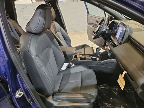 New 2026 Subaru Outback Touring XT AWD/4WD image 10