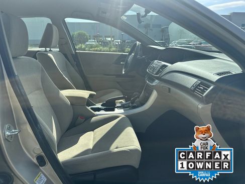 Used 2013 Honda Accord LX image 17