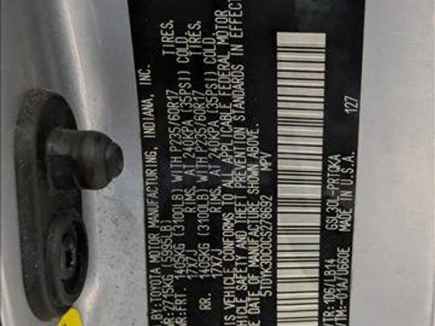 Used 2012 Toyota Sienna XLE image 25