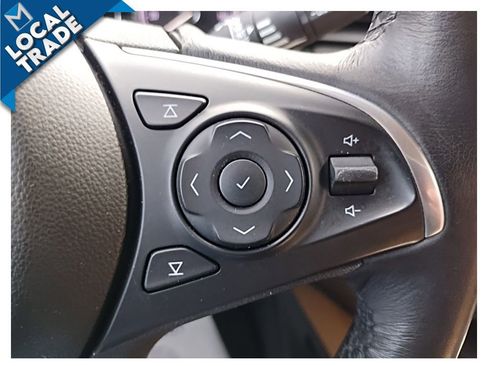 Used 2018 Buick Enclave Essence image 28