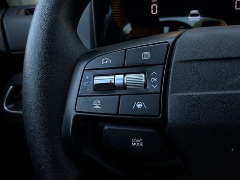 Used 2025 Kia K4 FWD image 32