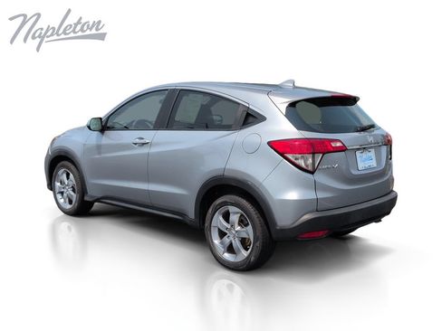 Used 2019 Honda HR-V LX image 3
