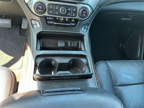 Used 2018 Chevrolet Tahoe Premier image 19
