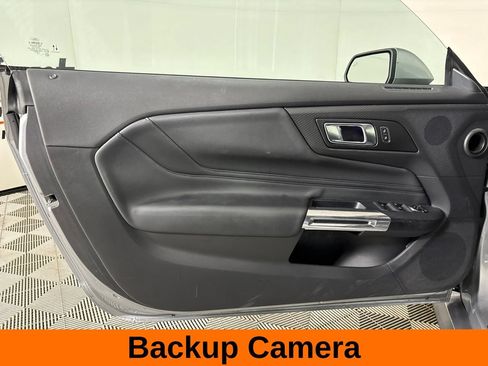 Used 2025 Ford Mustang Premium RWD image 10