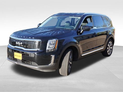 Certified 2022 Kia Telluride EX w/ EX Premium Package FWD image 11