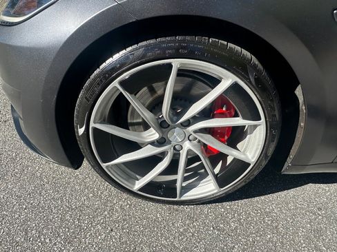 Used 2024 Tesla Model 3 Performance image 12