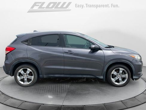 Used 2017 Honda HR-V EX-L image 10