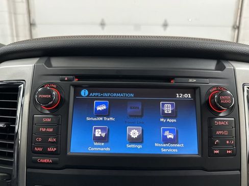 Used 2016 Nissan Titan SL image 30