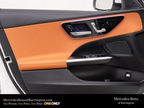 New 2026 Mercedes-Benz C 300 4MATIC Sedan image 11