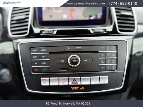 Used 2018 Mercedes-Benz GLE 350 GLE 350 4MATIC Sport Utility 4 image 16