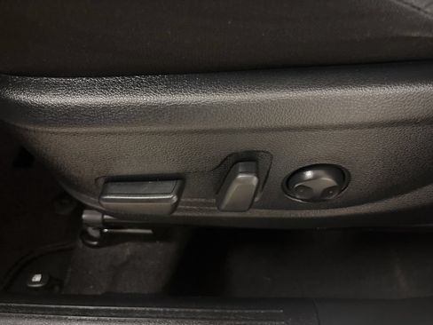 Used 2024 Kia Soul S FWD image 23