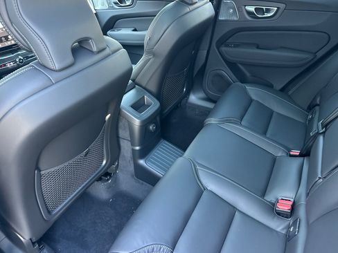 New 2026 Volvo XC60 T8 Ultra AWD/4WD image 9